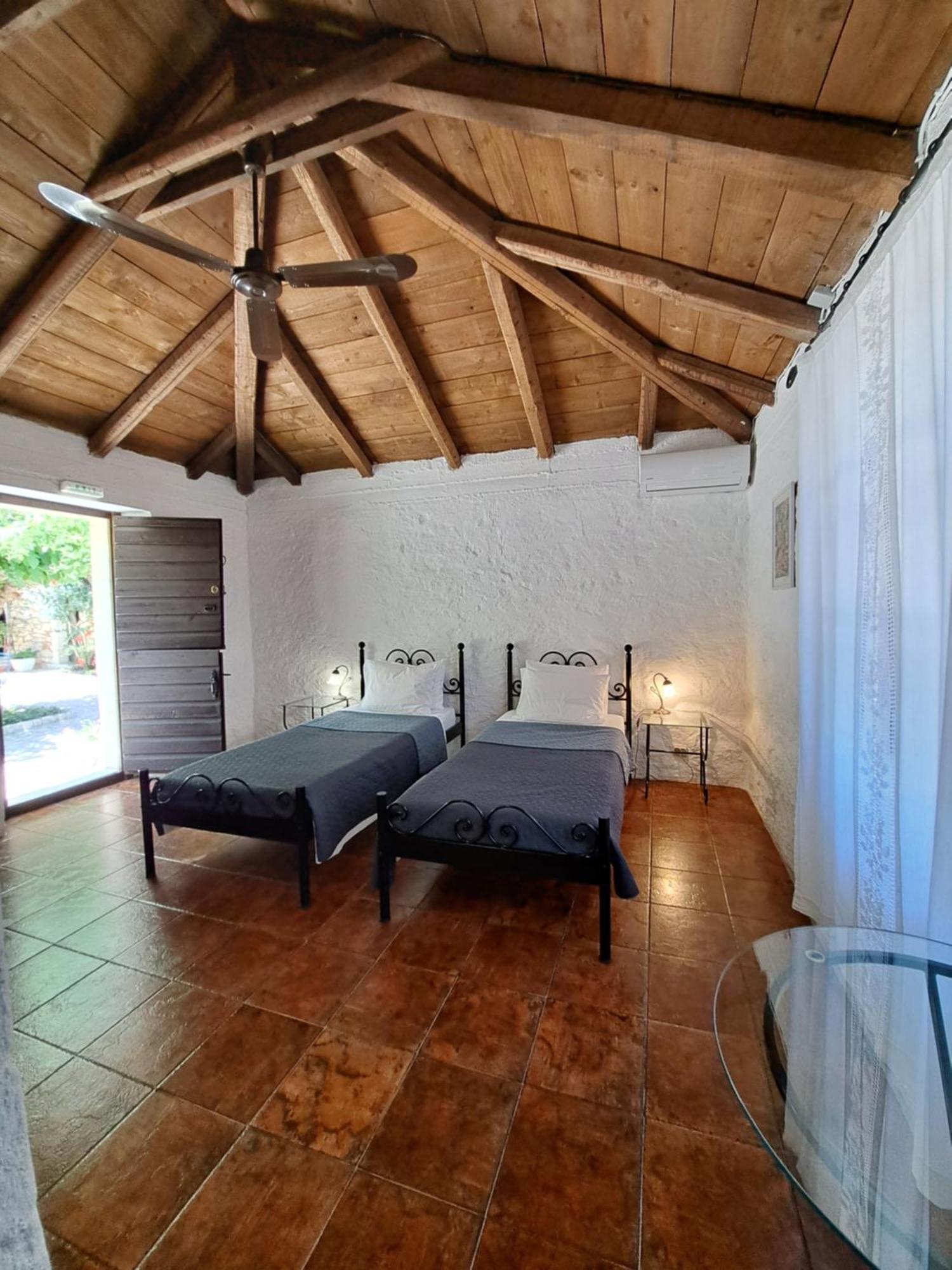 Tsivouli Accommodation Lithakia  Exterior foto